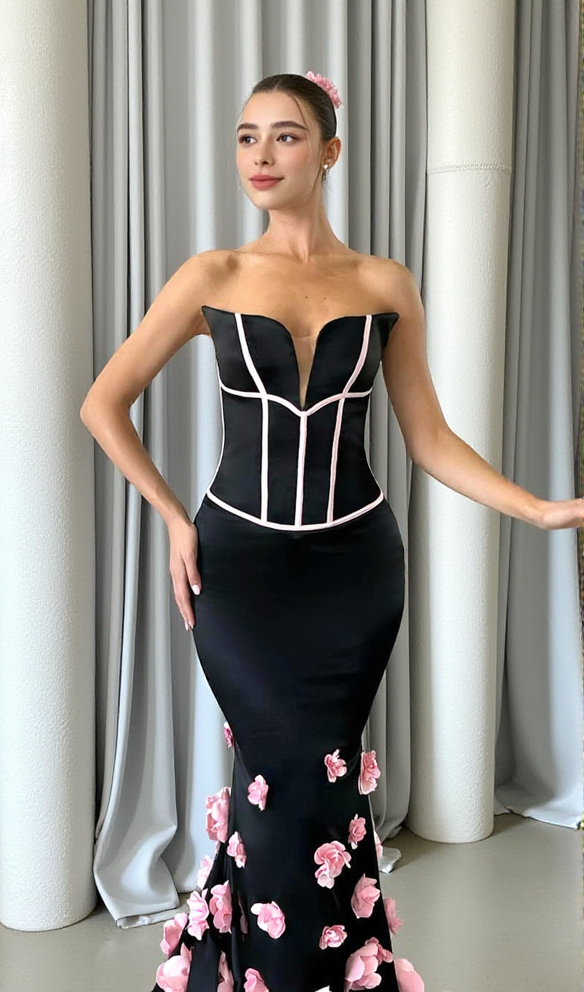 FLORAL EMBELLISHED STRAPLESS MAXI DRESS IN BLACK