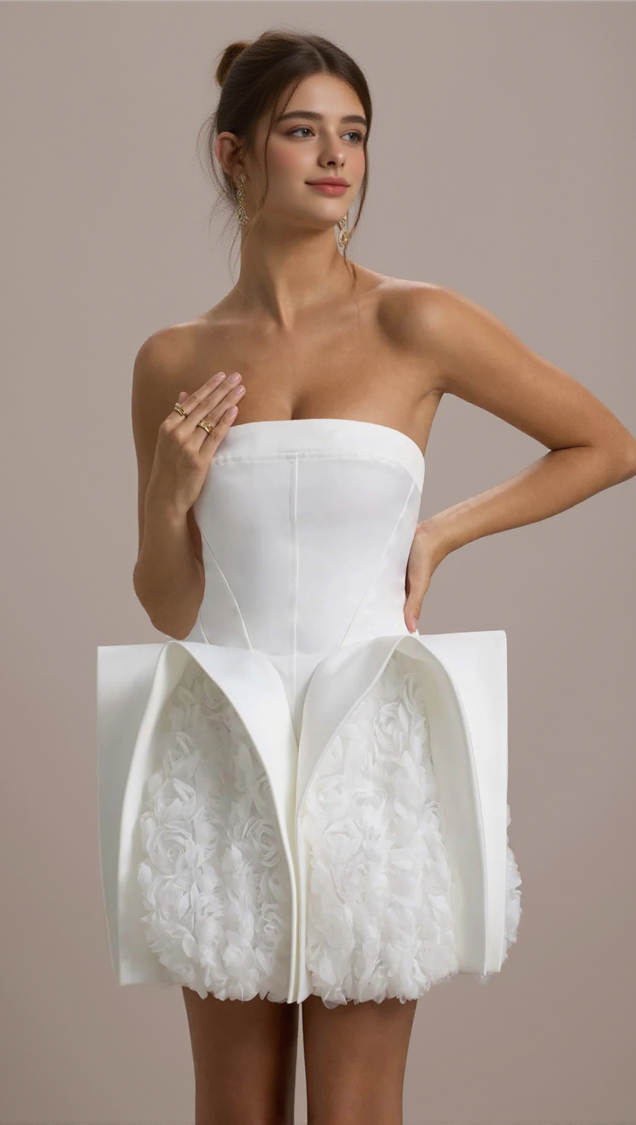 BEVERLY CALAIS STRAPLESS FLOWER MINI DRESS