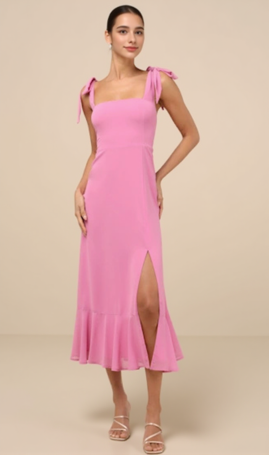 Summer Invite – Rosa gestuftes Midikleid mit Bindeträgern 