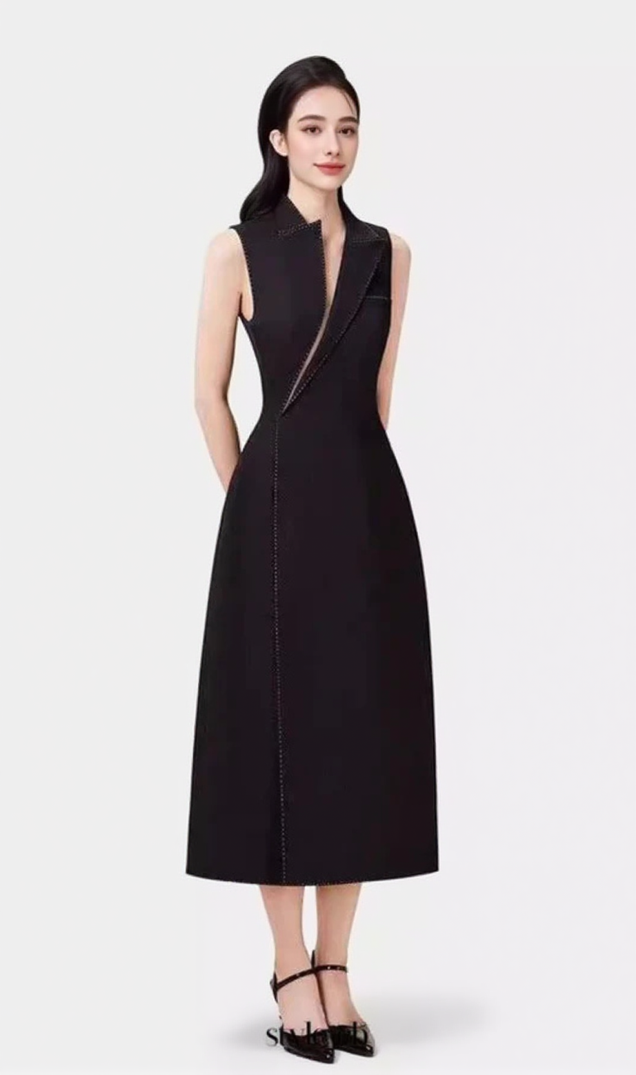 abito midi con colletto asimmetrico e blazer nero