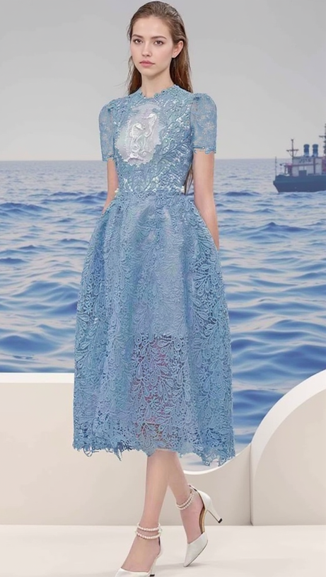 ARAFA BLUE EMBROIDERY MIDI DRESS