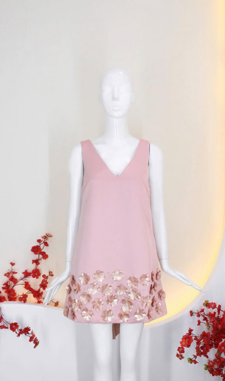 Ärmelloses Minikleid mit V-Ausschnitt und Blumenmuster in Rosa