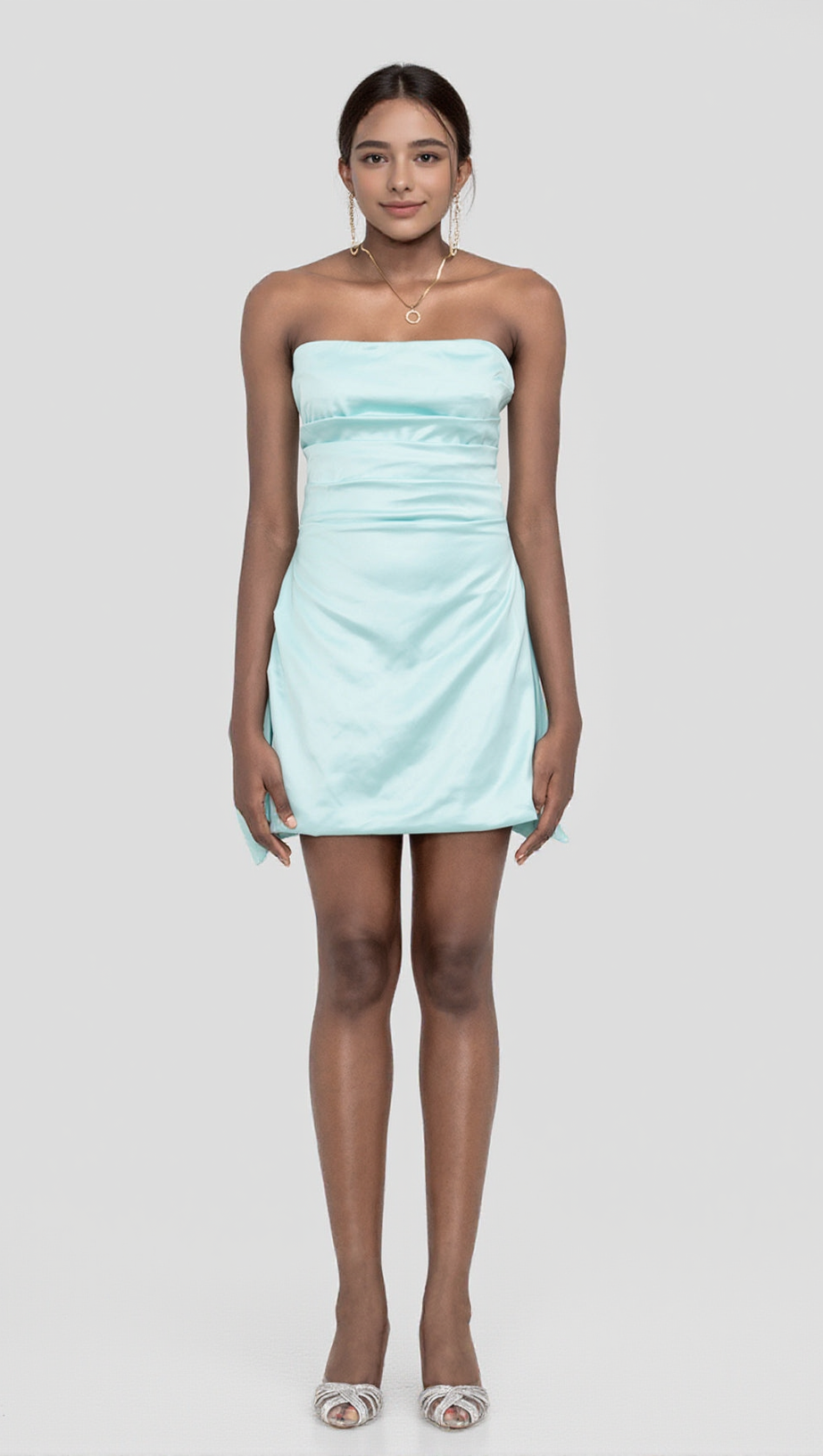 TRÄGERLOSES KORSETTKLEID IN GRÜN 