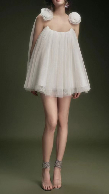 FLOWER TULLE STRAP MINI DRESS IN WHITE