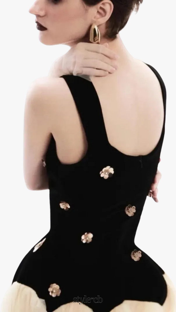AIIZIE STEREOSCOPIC FLOWER SLEEVELESS MESH MIDI DRESS - product image