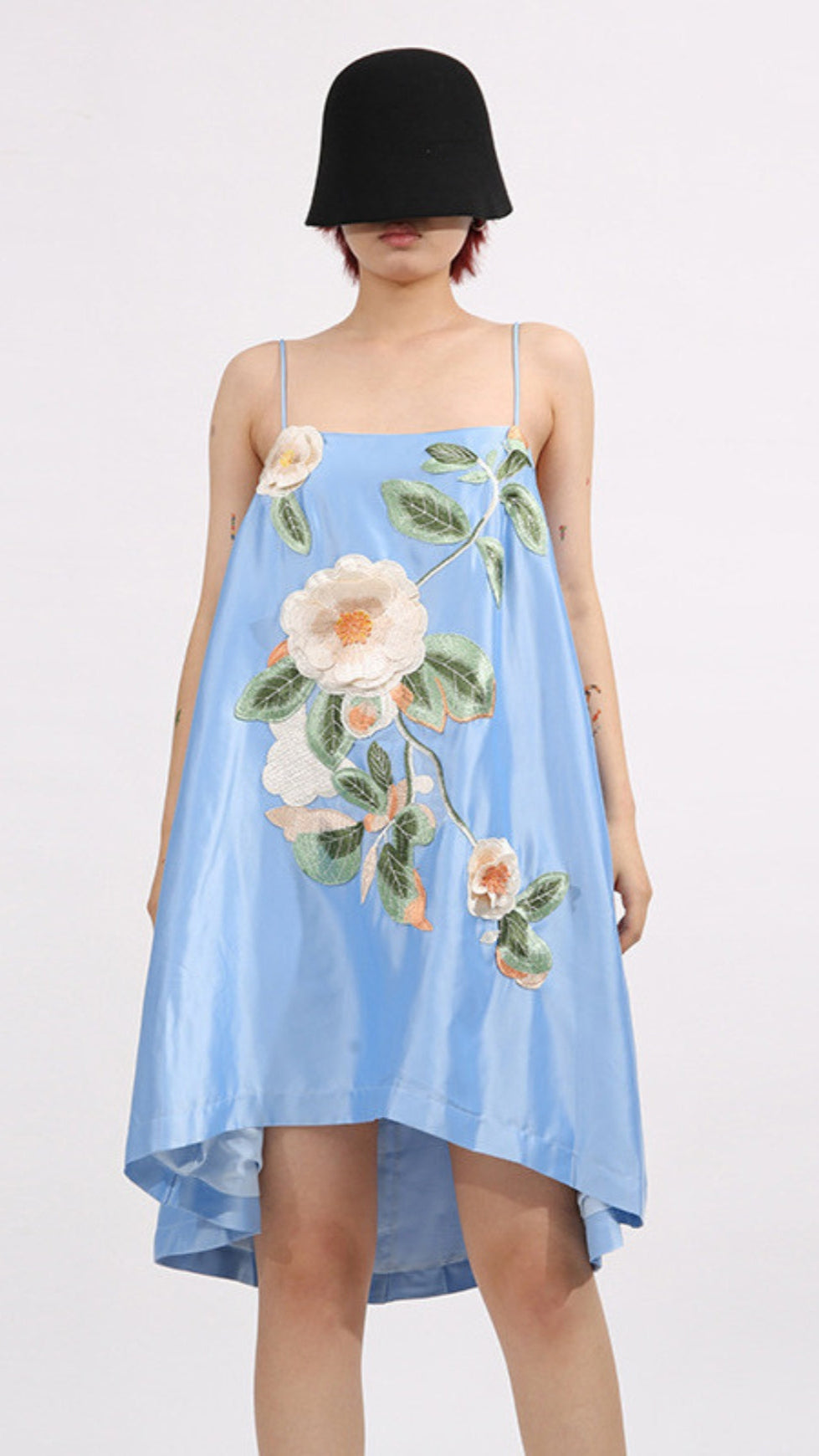 EDWINA APPLIQUE FLORAL EMBROIDERED MINI DRESS IN BLUE