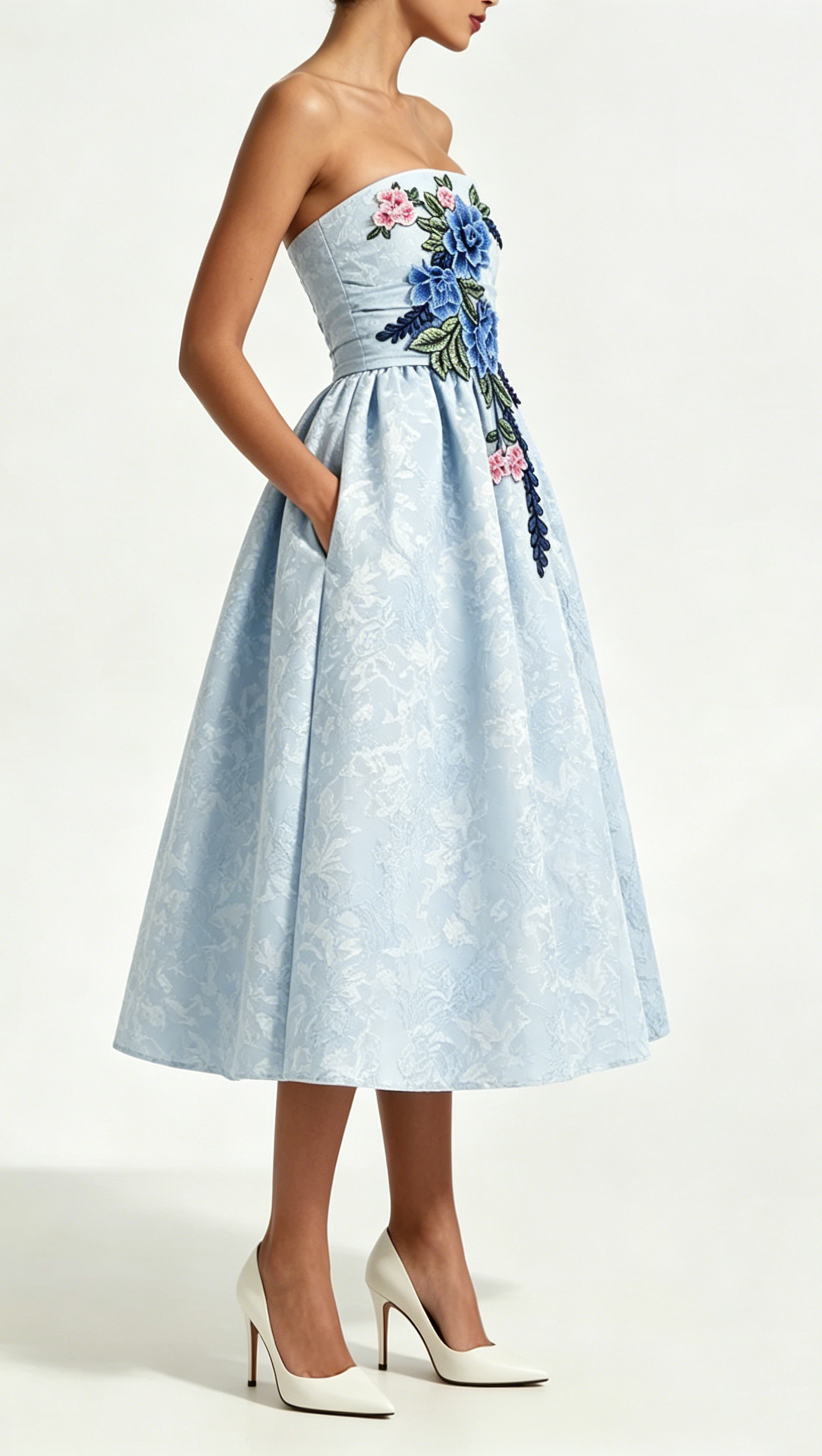 Flower Embroidery Saoirse Midi Dress - Blue
