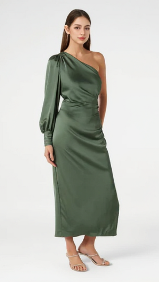 AIIZIE ONE-SHOULDER LONG SLEEVE MIDI DRESS IN GREEN - product image