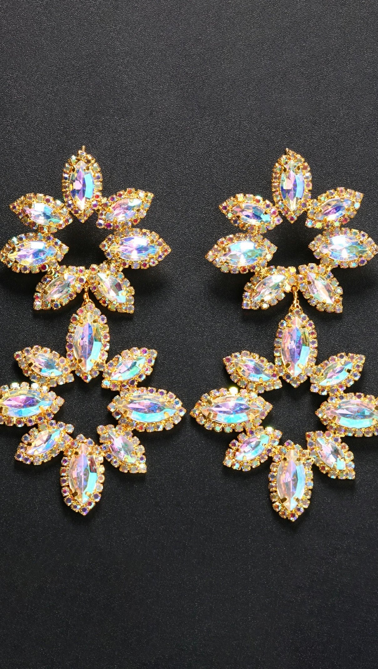 AIIZIE BRITTANIE FLOWER RHINESTONES EARRINGS - product image