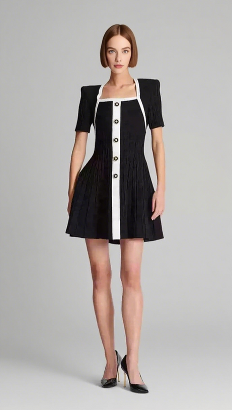 TWO-TONE A-LINE KNIT DRESS