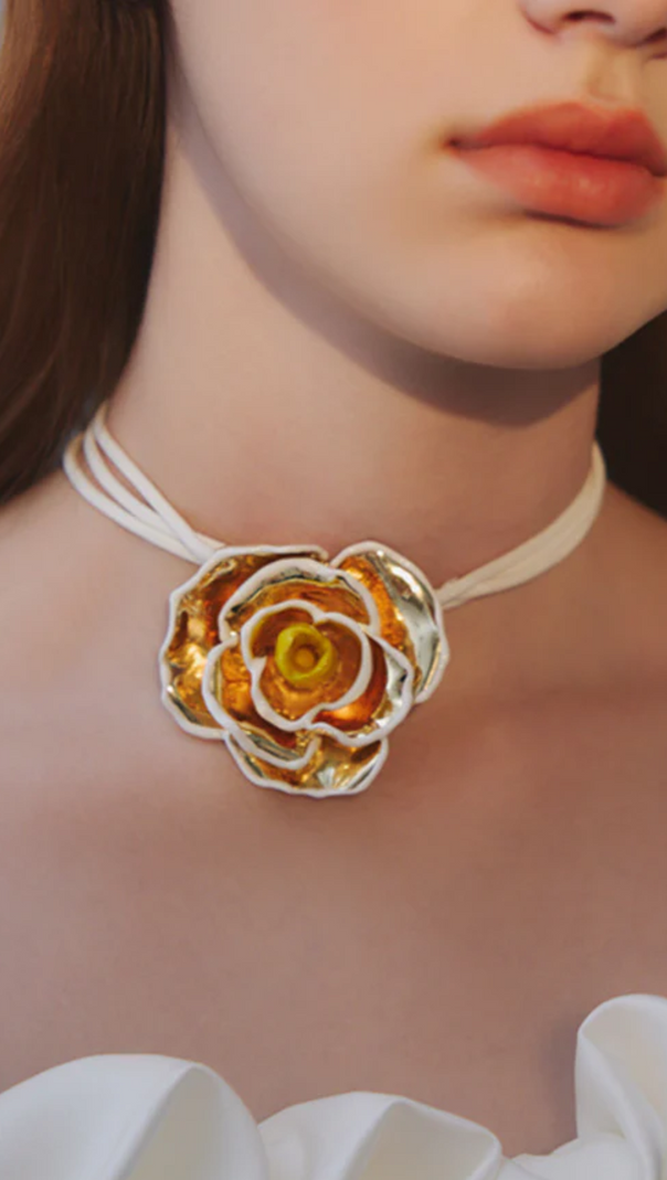 AIIZIE FLOWER ROSE NECKLACE - product image
