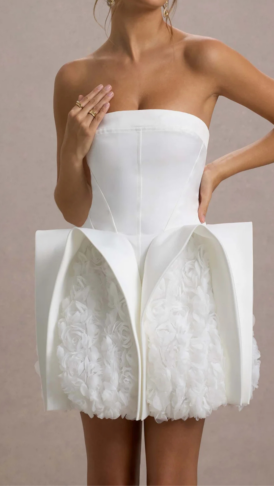 BEVERLY CALAIS STRAPLESS FLOWER MINI DRESS