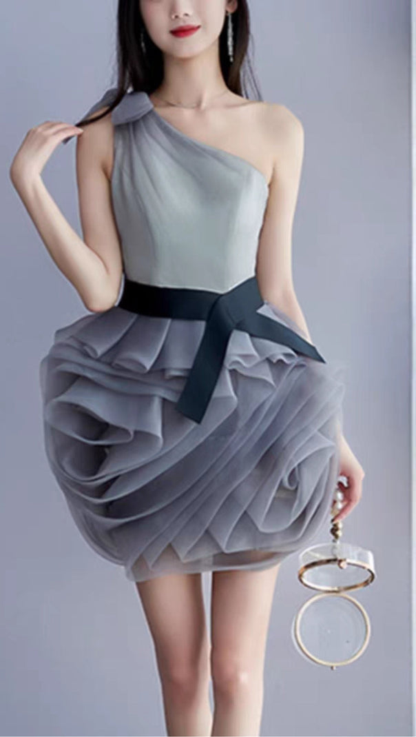 ONE SHOULDER MESH MINI DRESS IN GREY