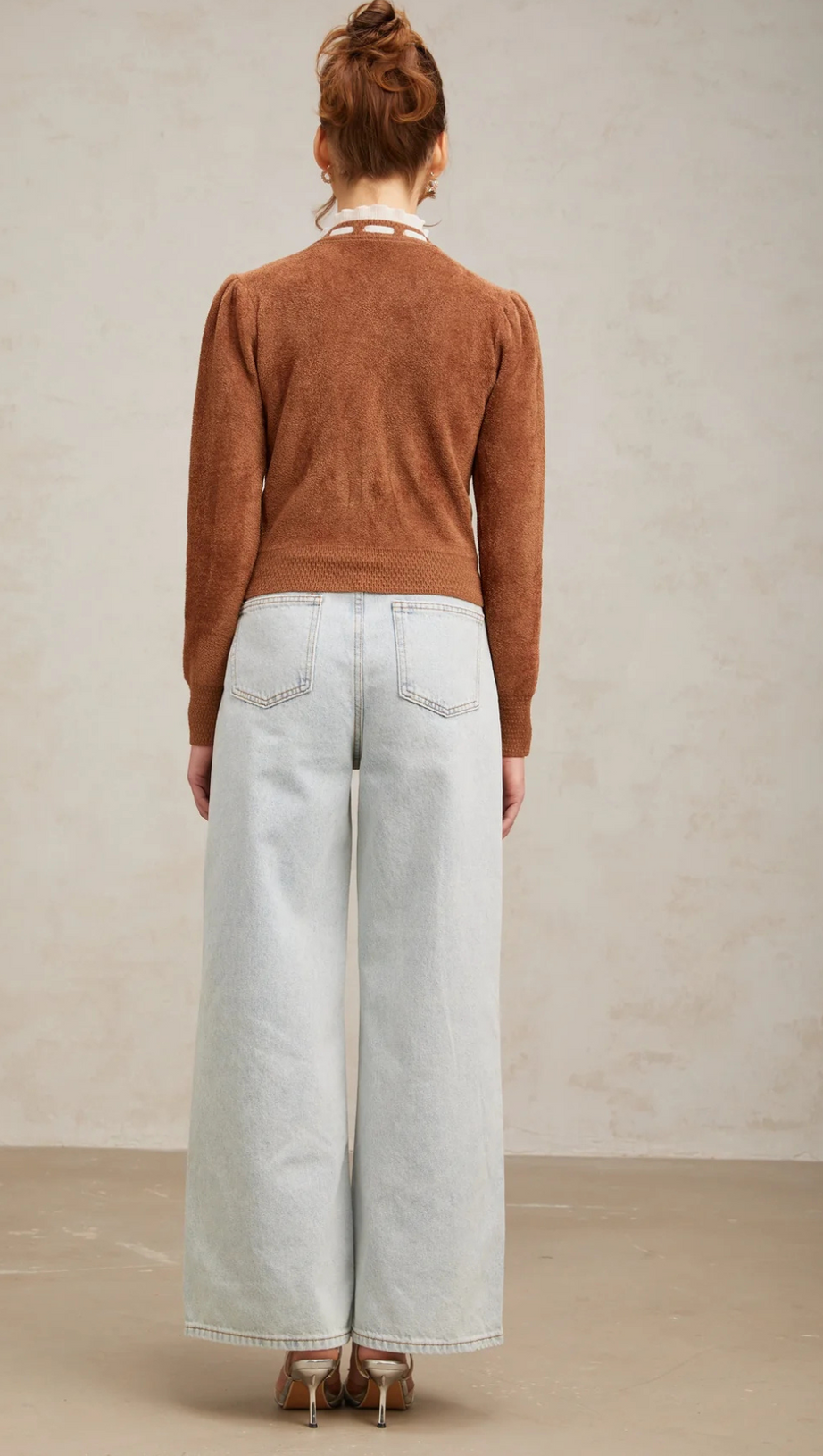 ELISABETTA BROWN EMBELLISHED RUFFLED KNIT CARDIGAN