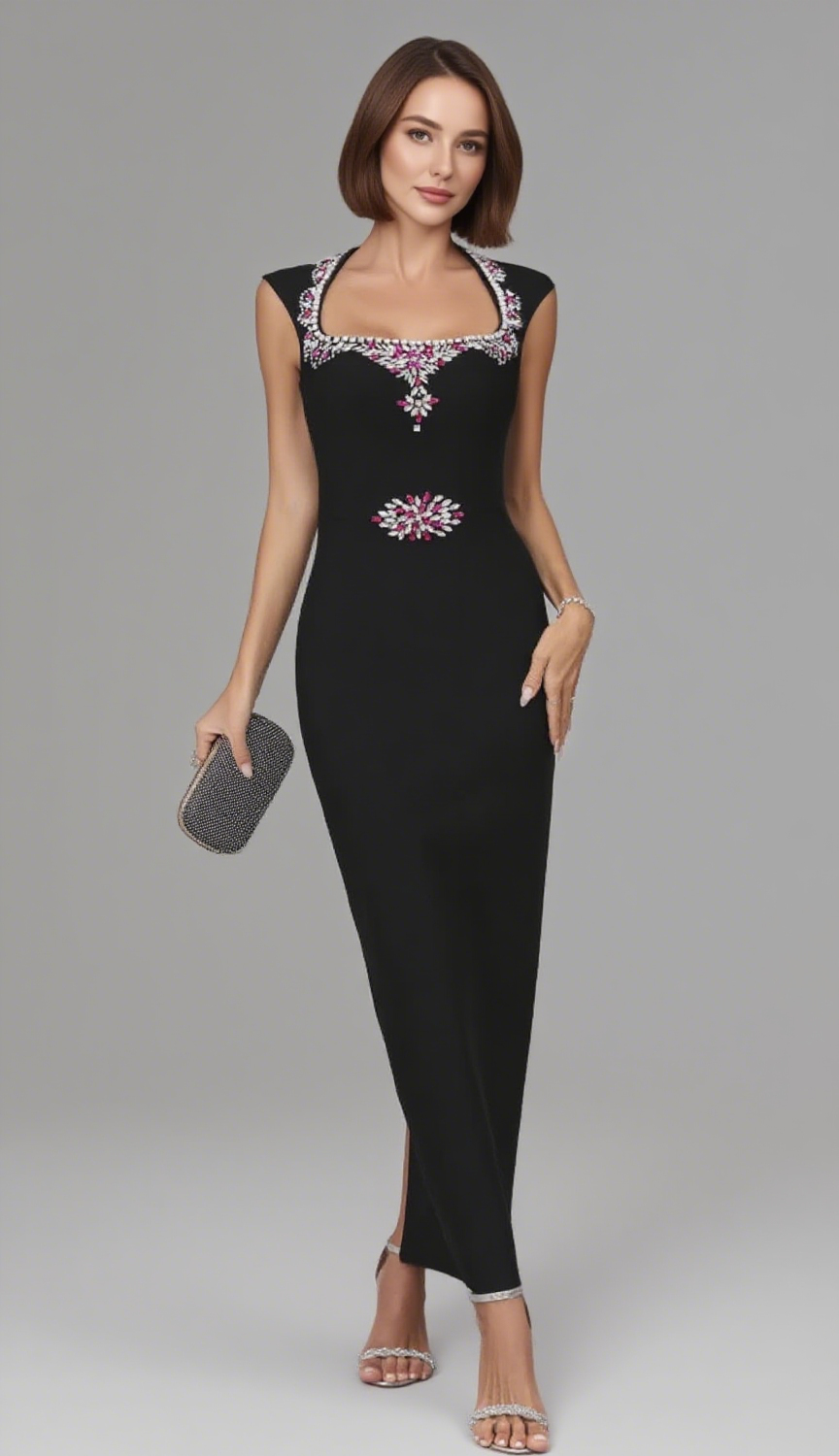 Schwarzes Midikleid mit quadratischem Ausschnitt und rosa Strassverzierung