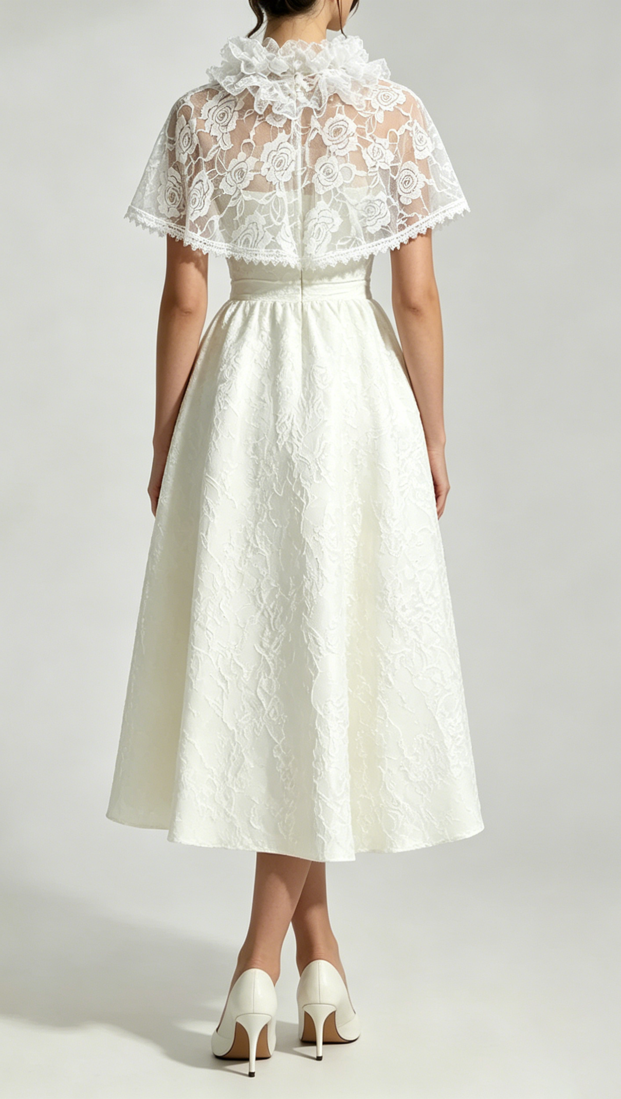 Elegant Cape Saoirse Midi Dress - Ivory
