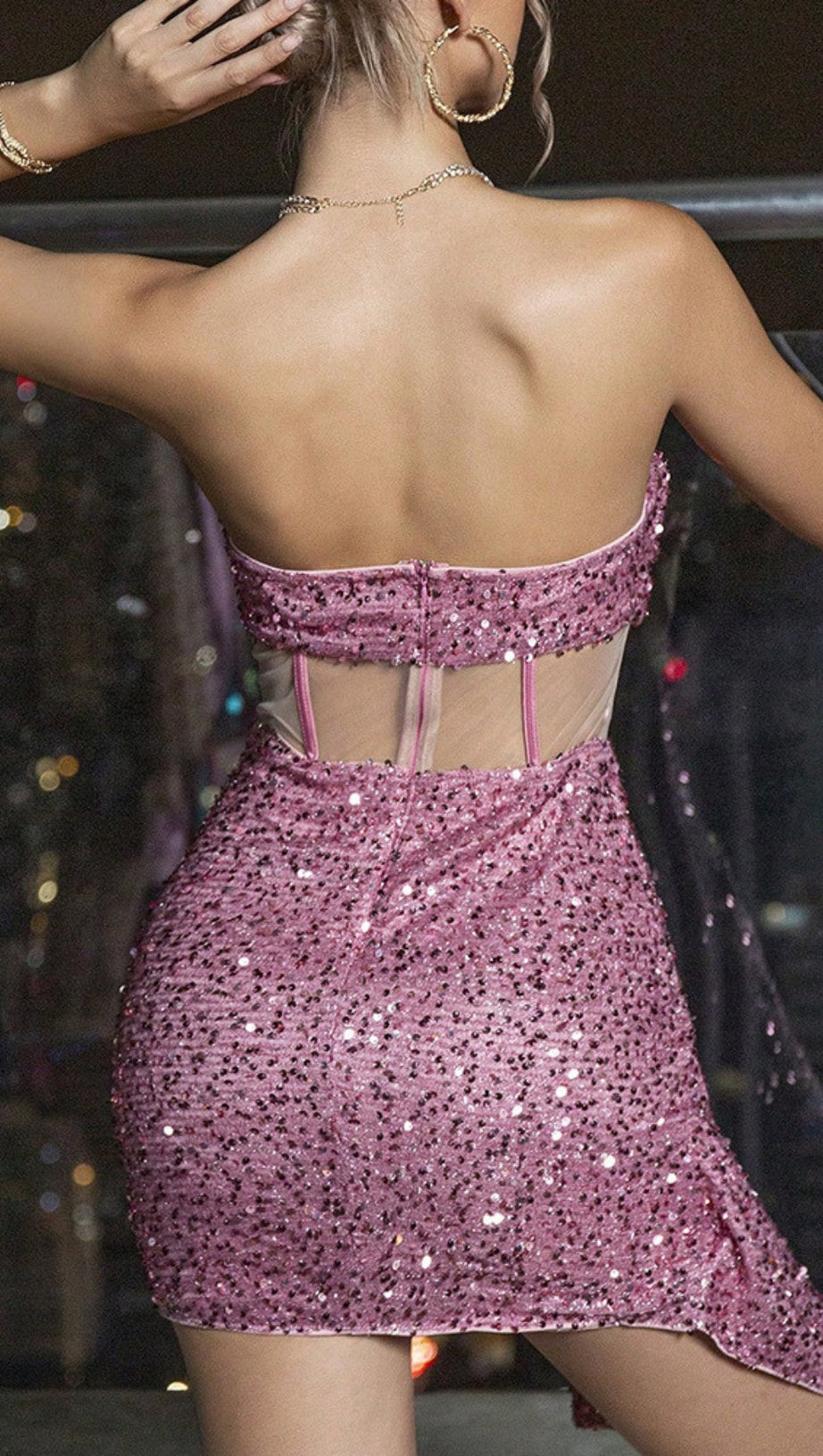 MINI ABITO IN RETE CON PAILLETTES E RUCHES