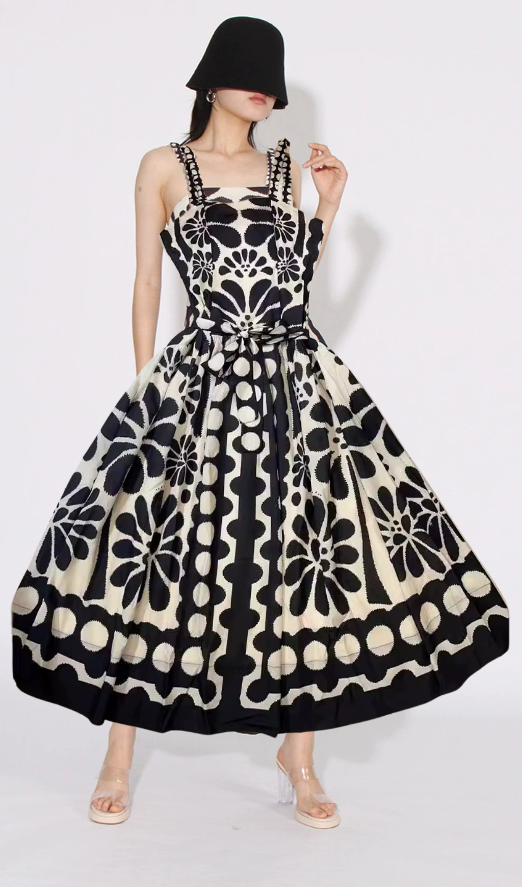 STRAP PRINTED MIDI DRESS IN BLACK