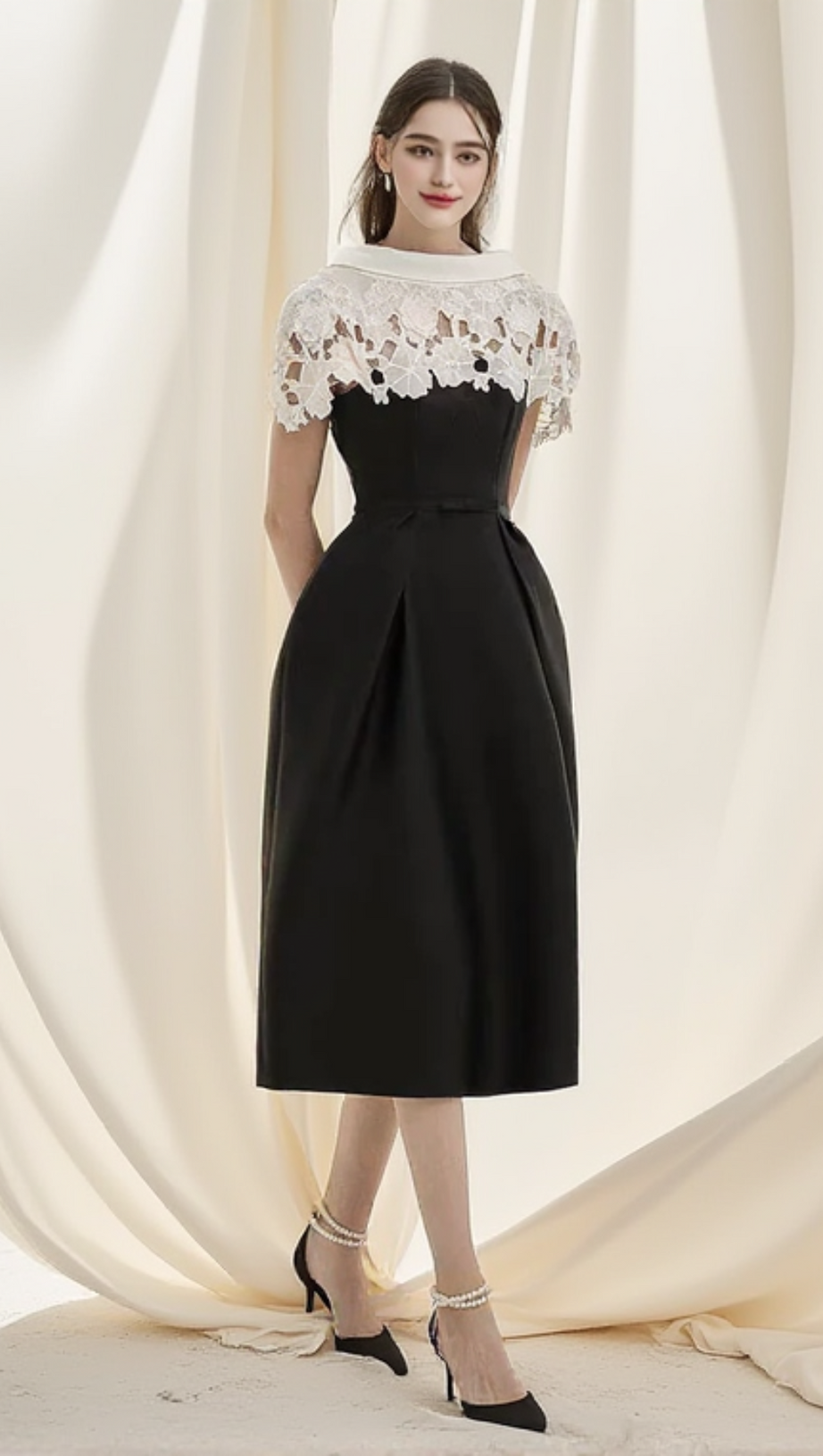 HOLLOW LACE SLIM A-LINE MIDI DRESS IN BLACK