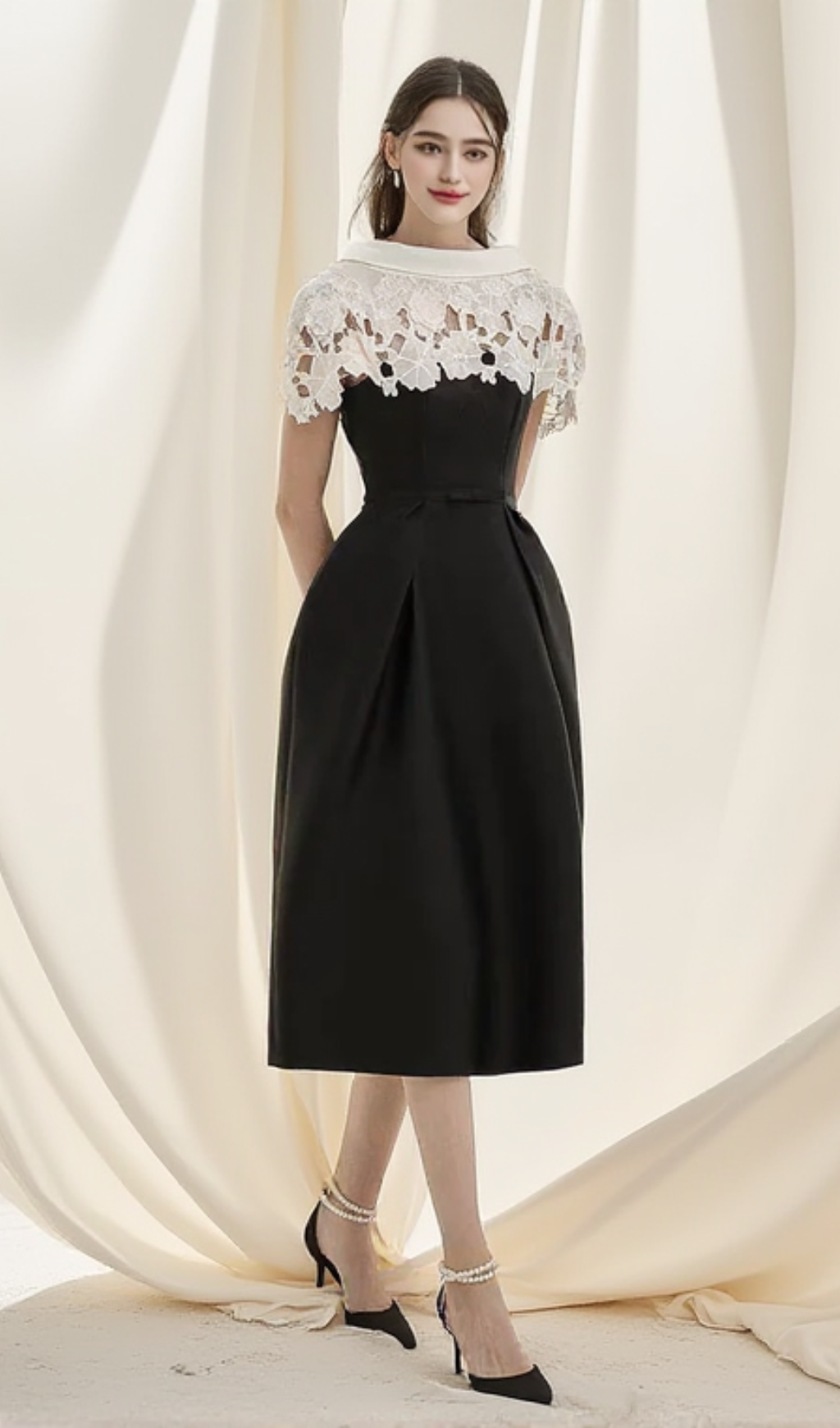 HOLLOW LACE SLIM A-LINE MIDI DRESS IN BLACK