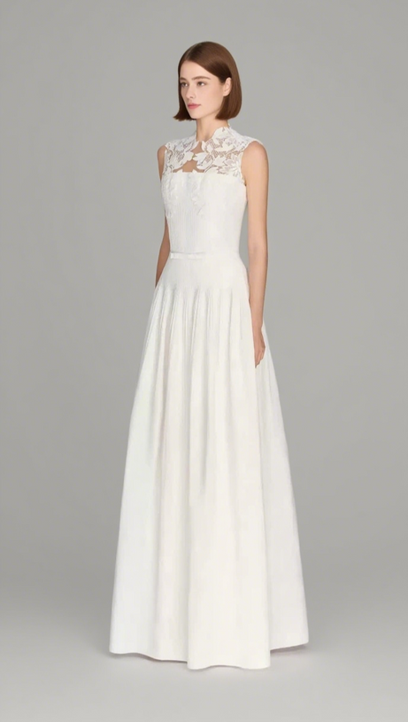 FLORAL LACE SLEEVELESS MAXI DRESS