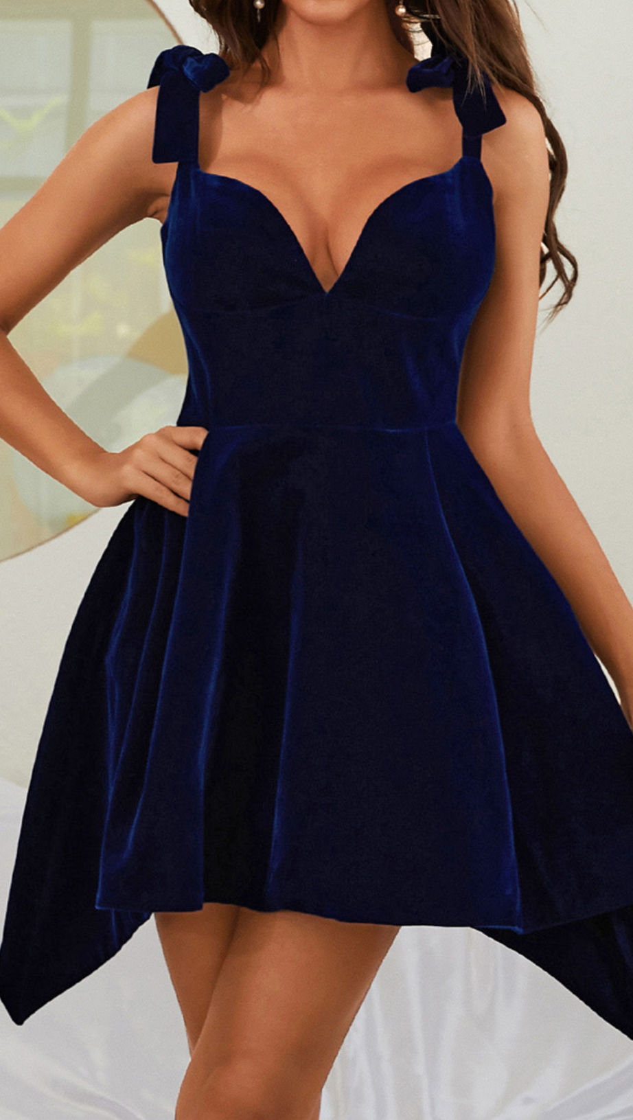 BOW DETAIL A LINE VELVET DRESS IN BLUE