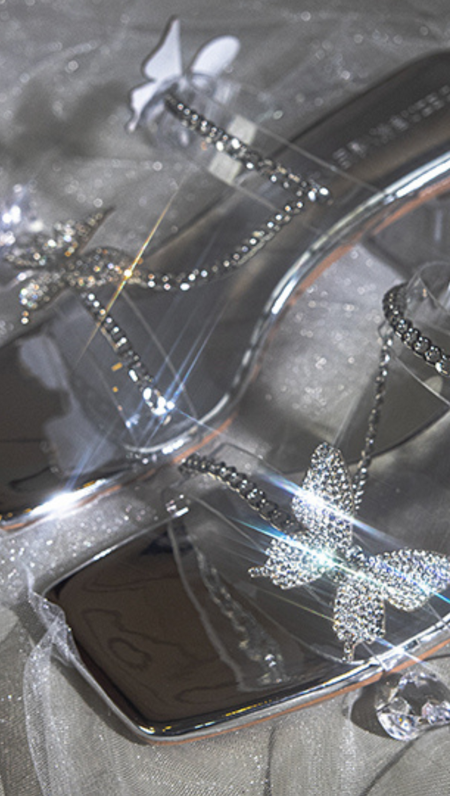 SILBERNE SCHMETTERLINGSRIEMCHENSANDALEN