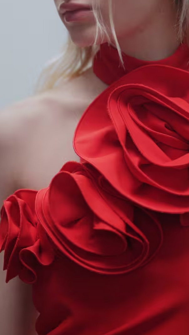 AIIZIE MAXI FLOWER DRESS WITH OPENING - product image