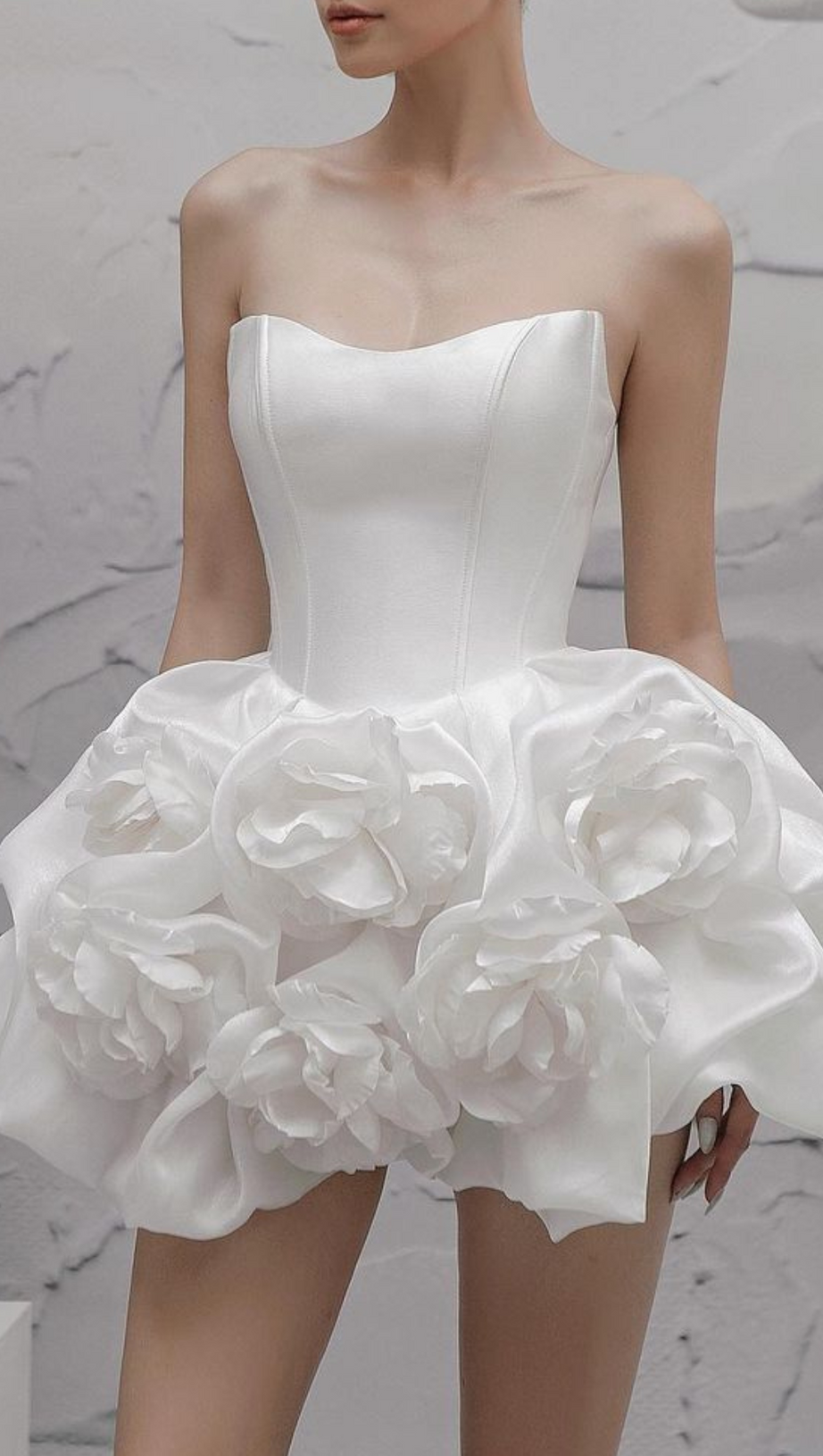 FLORAL-APPLIQUÉ STRAPLESS MINI DRESS