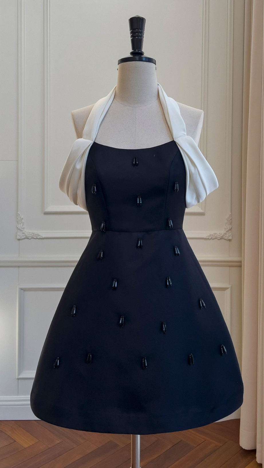 A-LINE HALTER NECK TAFFETA MINI DRESS