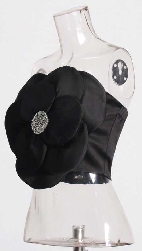 3D-BLUMEN-TOPS IN SCHWARZ