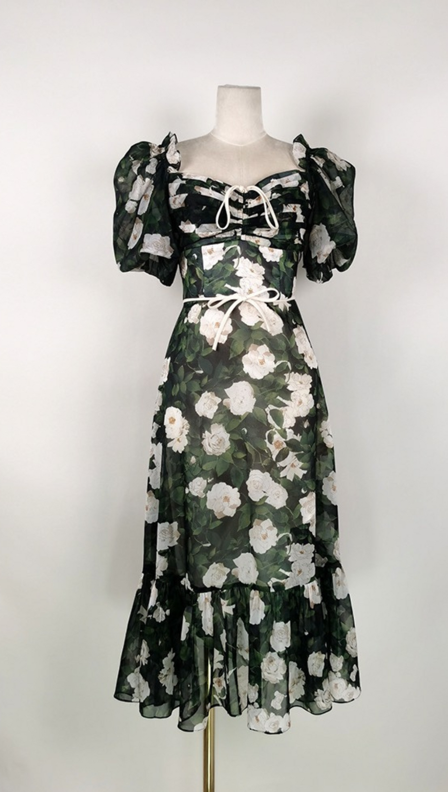 PUFF SLEEVE FLORAL PRINTED MIDI DRESS IN GREEN