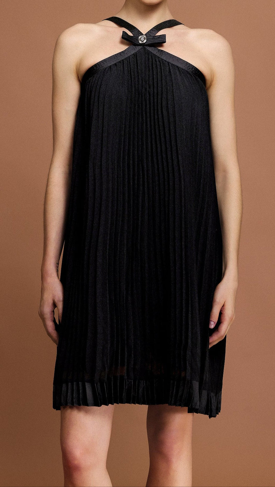 MINI ABITO SENZA MANICHE CON FIOCCO E PIEGHE JESSICA