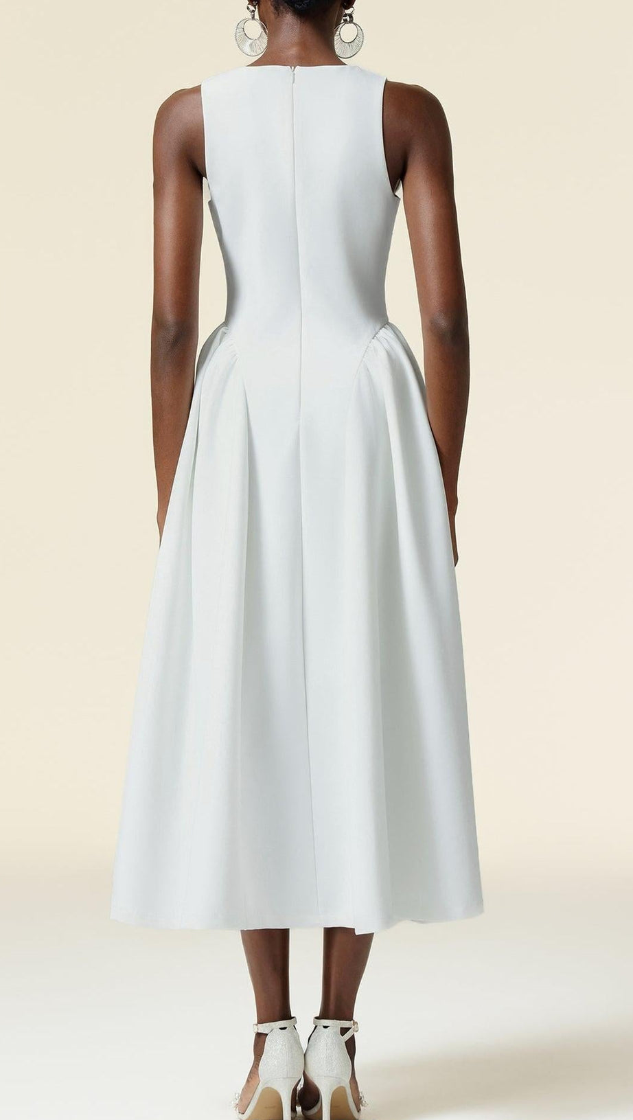 Resber white Round Neck Sleeveless Maxi Dress
