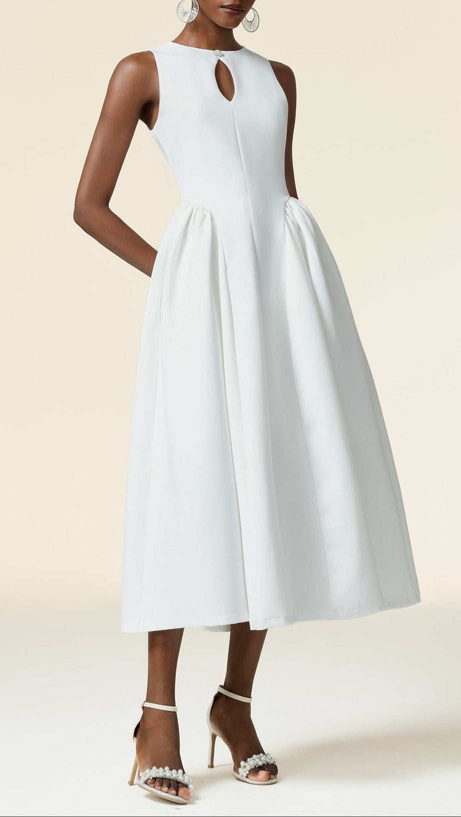 Resber white Round Neck Sleeveless Maxi Dress