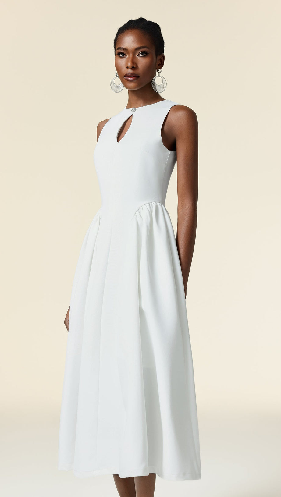 Resber white Round Neck Sleeveless Maxi Dress