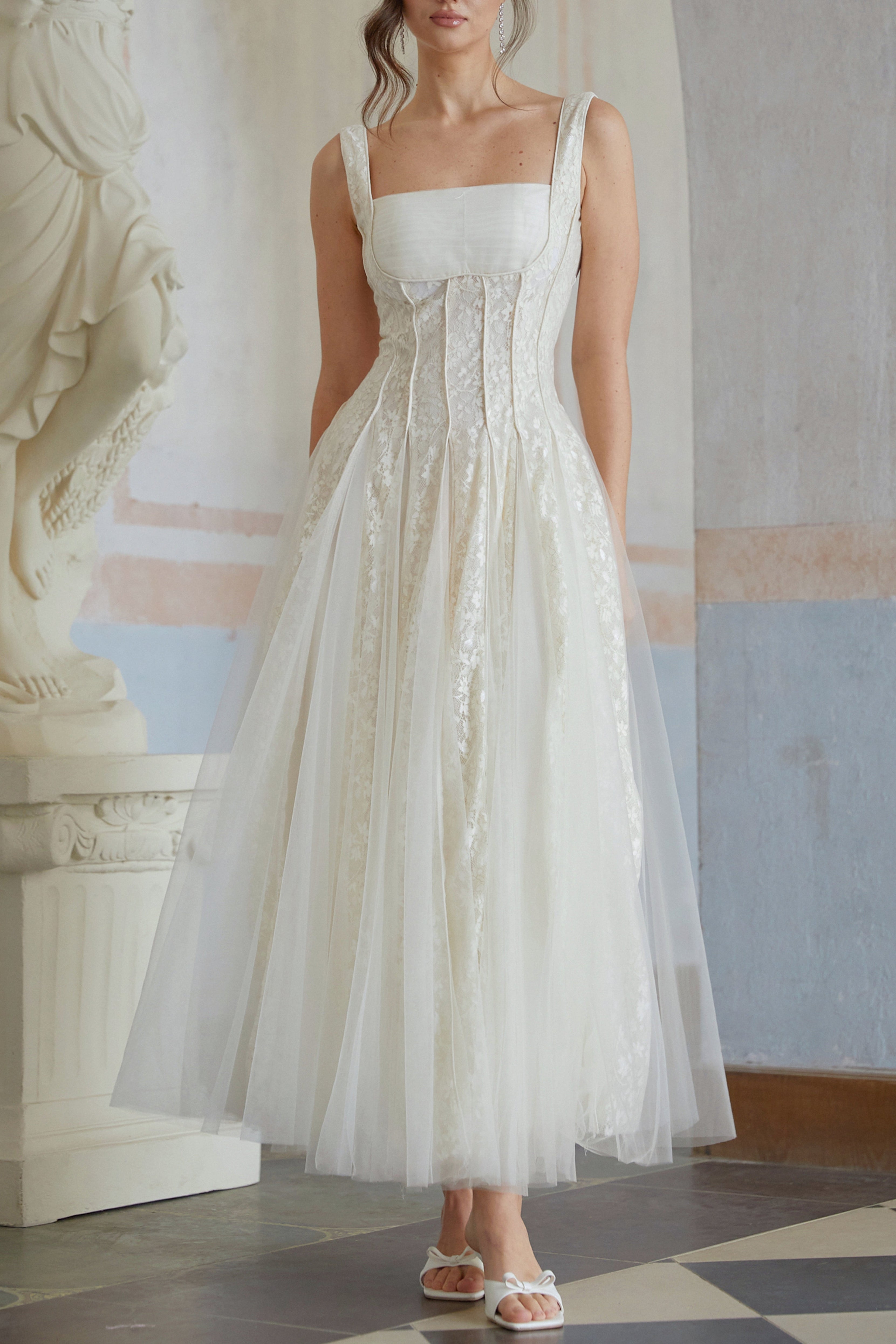 White Tulle Panel Lace Maxi Dress for Formal Events