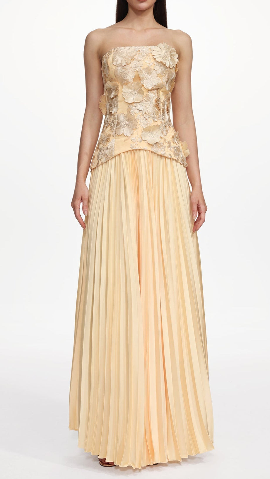 Shardae Romantic Tailored Strapless Pleated Floral Maxi Dress