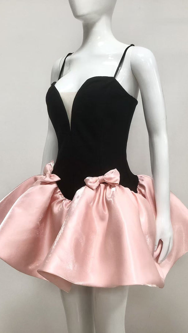 Valerie zweifarbiges Bowquette-Minikleid