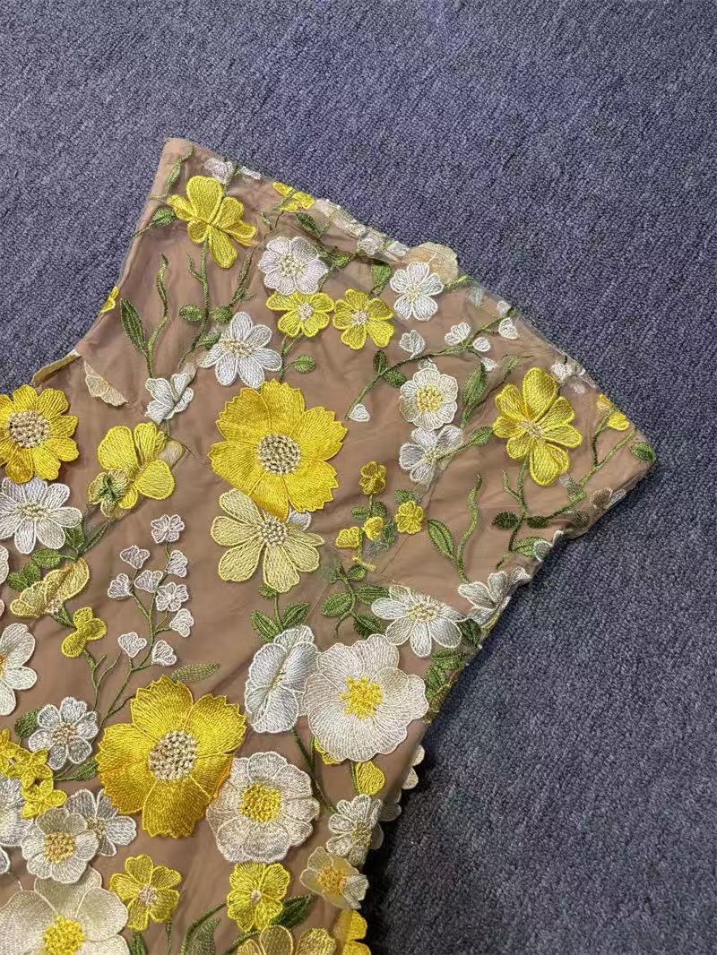 AIIZIE SOFT FLORAL TUBE TOP SHORT DRESS YELLOW - product image