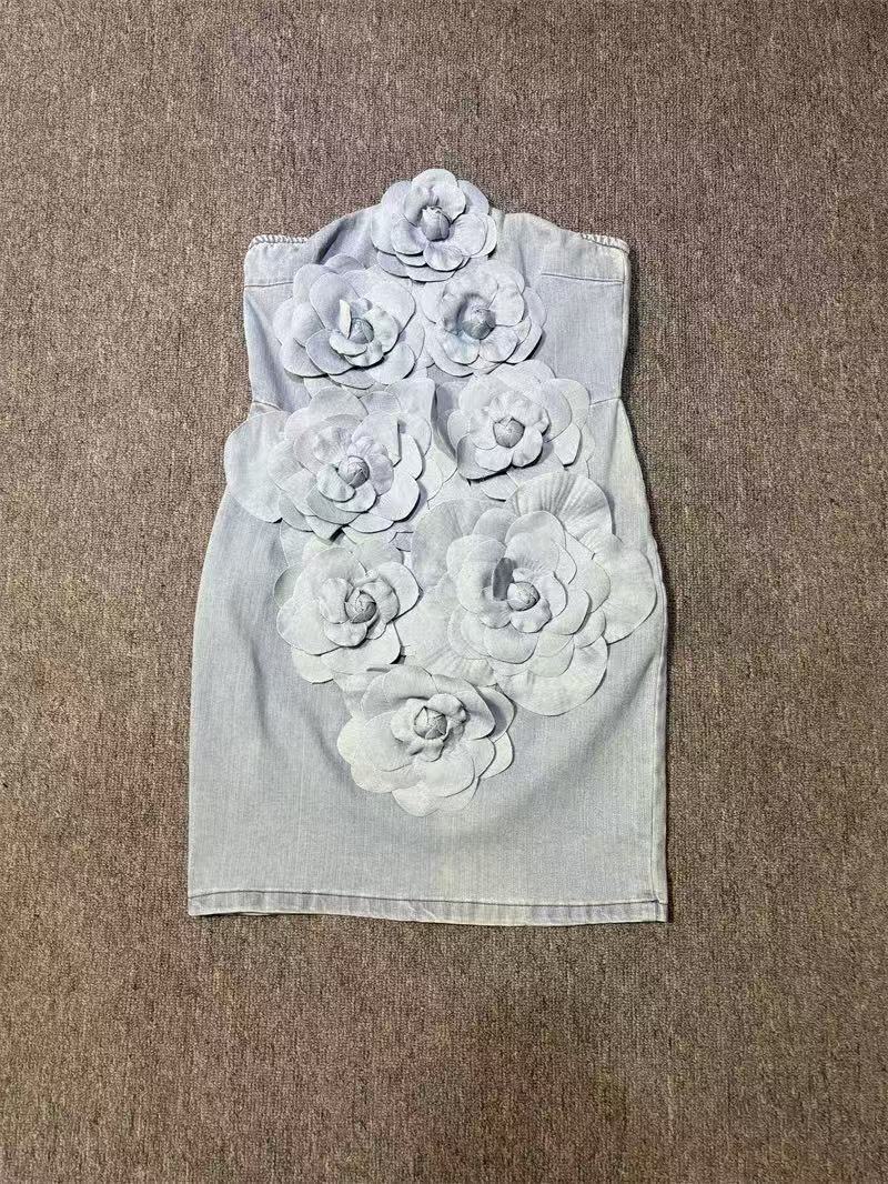 AIIZIE CANTO STRAPLESS FLOWER DENIM MINI DRESS IN BLUE - product image
