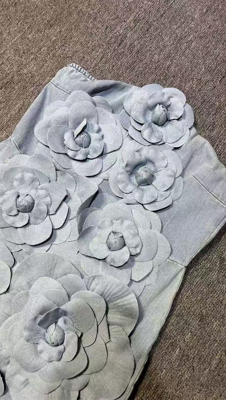 CANTO STRAPLESS FLOWER DENIM MINI DRESS IN BLUE