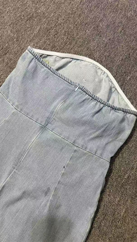 CANTO STRAPLESS FLOWER DENIM MINI DRESS IN BLUE