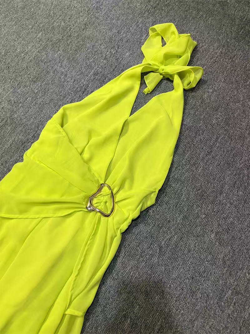 AIIZIE SEXY GODDESS DEEP V BACKLESS HOLIDAY DRESS - product image