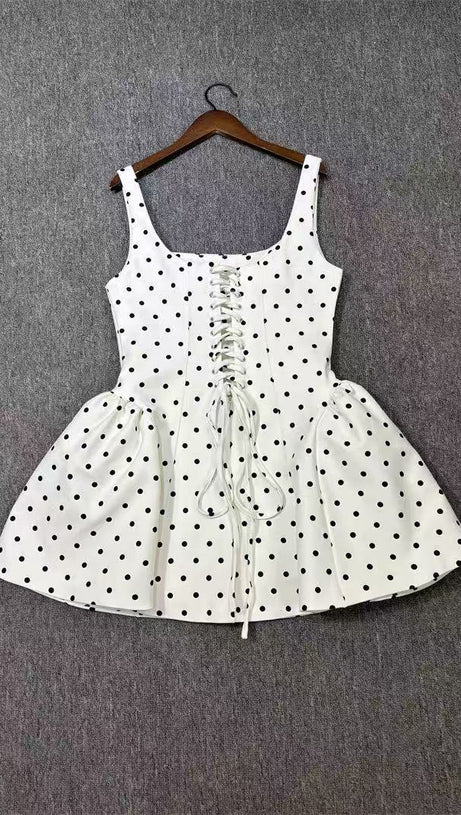 LSEOUL Wave Point ZOEY KLEID 