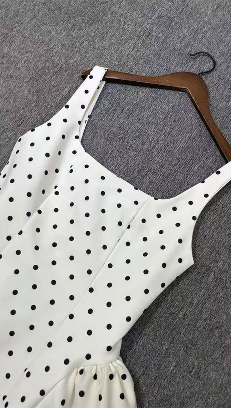 LSEOUL Wave Point ZOEY KLEID 