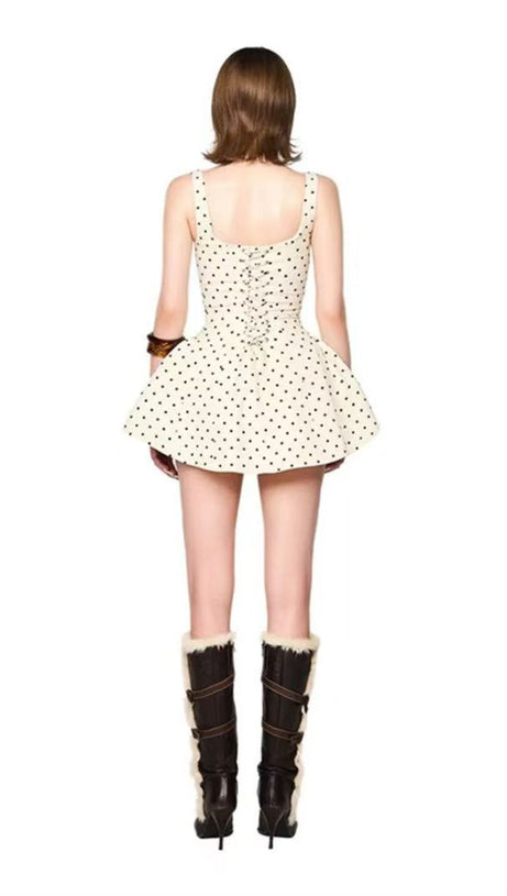 LSEOUL Wave Point ZOEY KLEID 