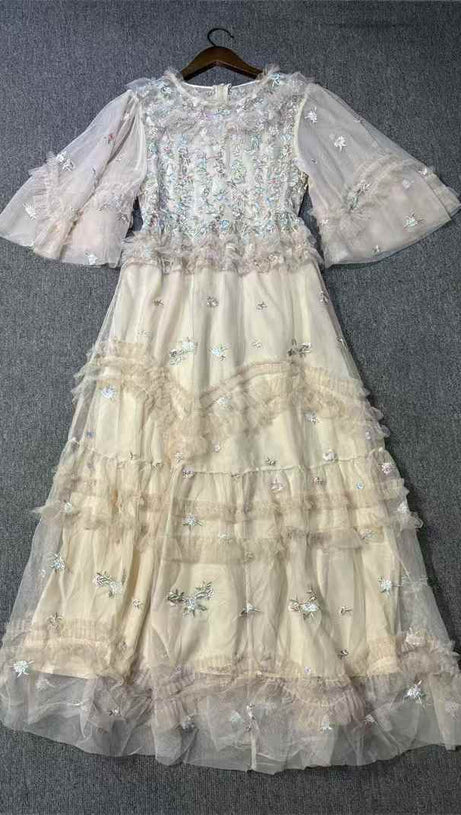 GONNA LUNGA IN RETE FLOREALE CON RICAMO FATA