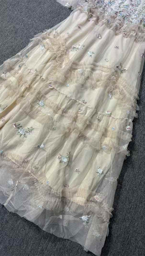 GONNA LUNGA IN RETE FLOREALE CON RICAMO FATA