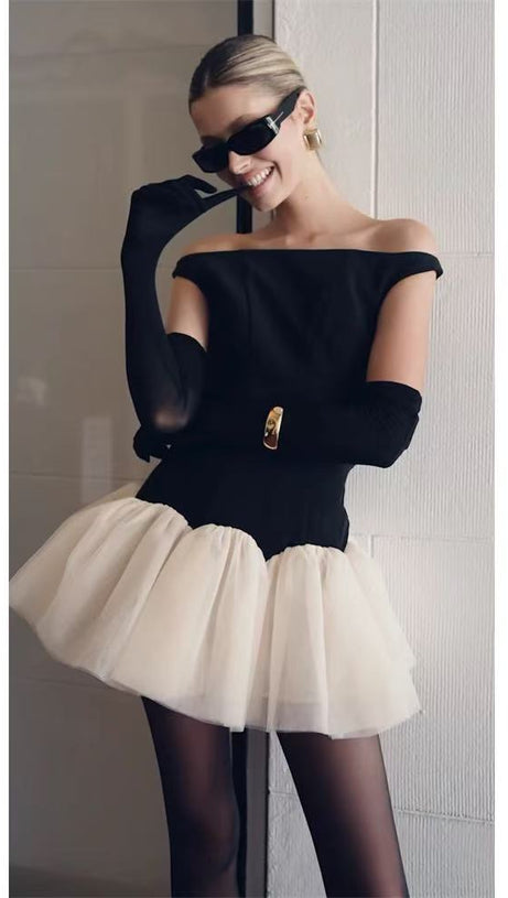 BLACK AND WHITE CONTRAST BOAT NECKLINE PUFFY MINI DRESS